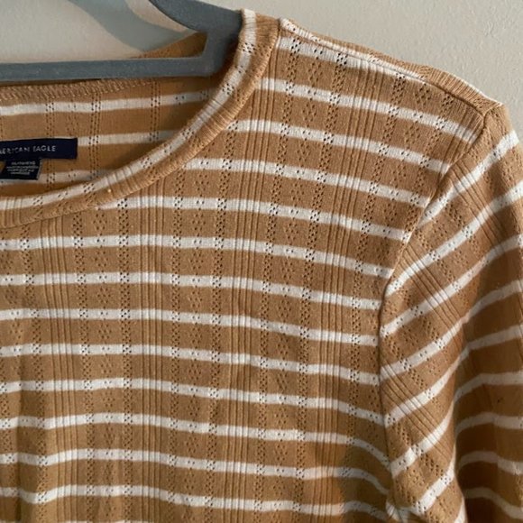 American Eagle Knit Beige and Cream Long Sleeve Top Size Extra Large - Picture 3 of 4